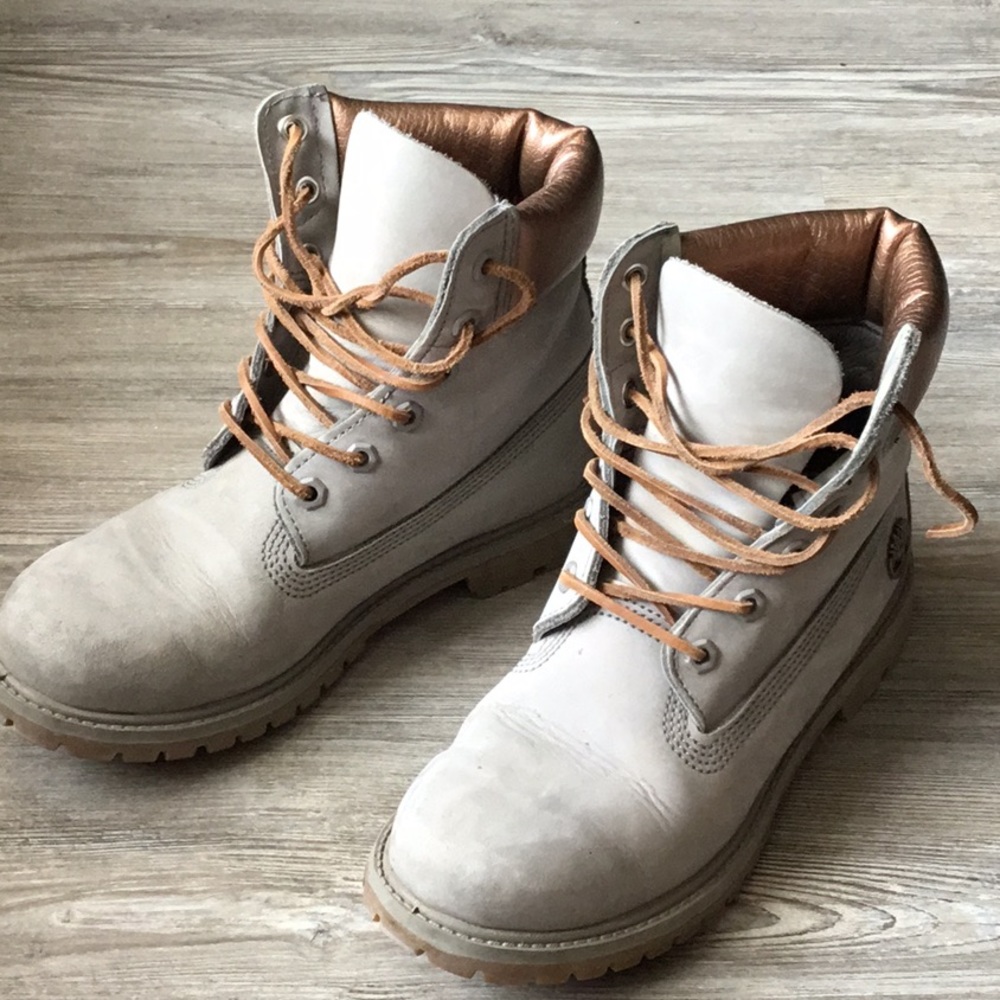 TIMBERLAND gray boots